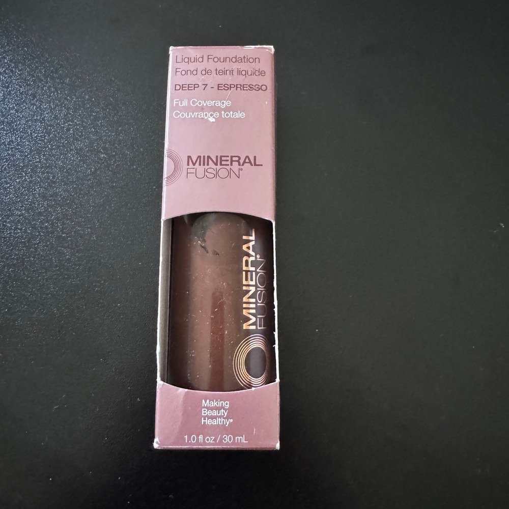 Mineral Fusion Liquid Foundation Deep 7 Espresso Full Coverage Matte 1oz 30ml